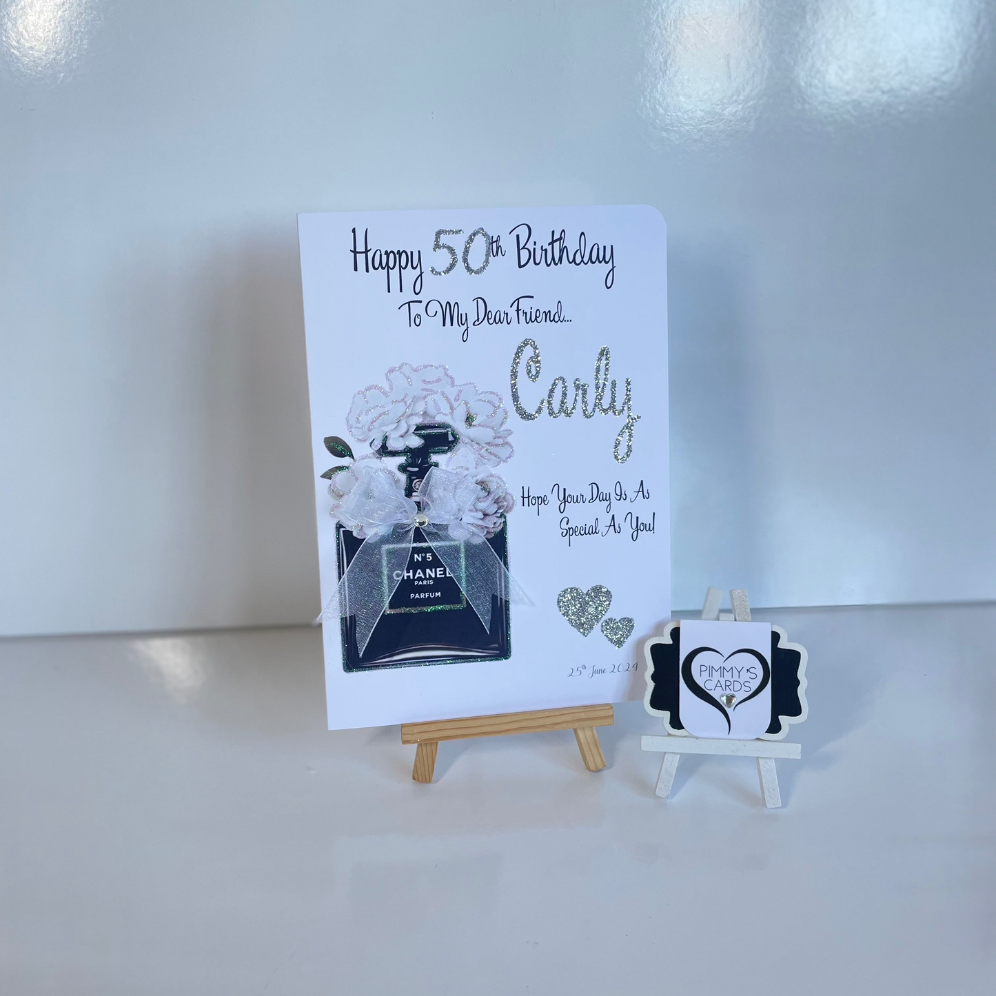 Classy Flower Perfume Black & White