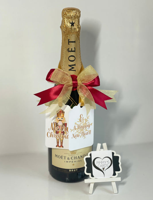  Personalised Bottle Tag for Christmas present.  Moët champagne bottle with decorative bow and gift tag bottle tag and New Year's tag.